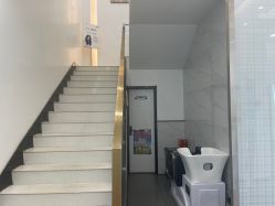 -发源地Hair Salon