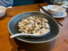 菱角莲子-莲餐厅·湖北菜·潜江小龙虾店(愚园路店)