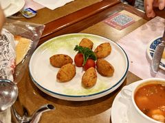-玫瑰园西餐厅(新华大厦店)