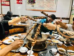 -老北京热气涮羊肉·小龙虾·烤鱼(呼玛路店)