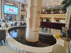 -碧中海汤泉汗蒸酒店