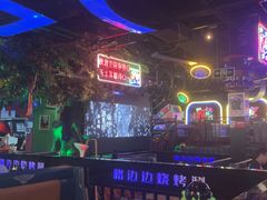 -路边边.炒菜烧烤.音乐餐厅(良乡长虹店)