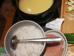 云南过桥米线-云海肴·汽锅鸡·云南菜(美罗城店)