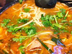-肥汁米蘭香港米线(宁波路总店)