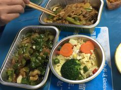 -佬麻雀·新湘菜(珠海金发购物中心店)