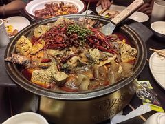 -辣尚瘾·烤鱼·新川菜(交大直营店)