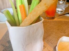 笔筒色拉-穹六人间 people 6(岳阳路店)