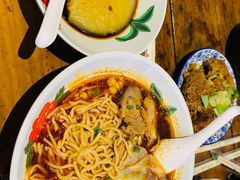 招牌卤肉担担面-十一街幺鸡成都担担面(悠方店)