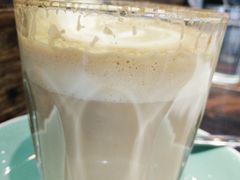 澳白-MIKAKU(万达广场上海宝山店)