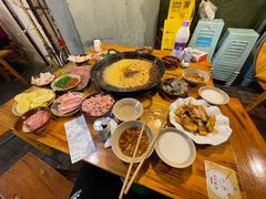 -岗上渣渣老火锅(两路口店)