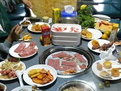 -欢乐牧场烧烤涮自助餐厅(新天地店)