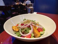 烤南瓜牛油果时蔬沙拉-bluefrog蓝蛙(水游城店)