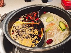 -钢管厂五区小郡肝串串香(蜀都万达店)