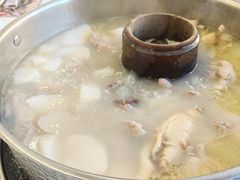 -朴小妹人参鸡汤火锅(长白山万达店)