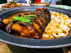 鸿运当头-八大碗·地道东北菜(佳兆业店)
