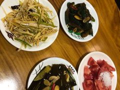 -老东镇啤酒屋海鲜加工·蒸汽海鲜·海鲜烧烤(台东店)