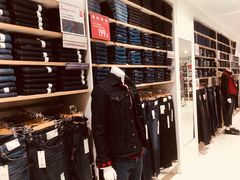 -优衣库(武汉国际广场店)