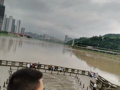 -中国宜宾·长江地标广场