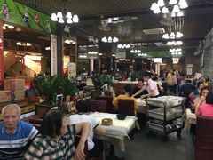 大堂-周记茗点居(西村店)