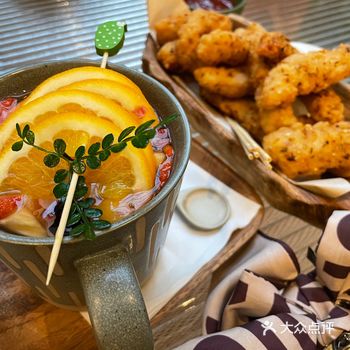 室内小丛林一般的下午茶宝地-华美空间几何植