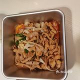 打卡网红地劳春先森