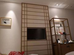 -大连金石滩绿发温泉假日酒店