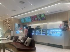 -哈根达斯(上海金山店)