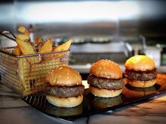Mini&nbsp;Burger-OZONE 顶楼酒吧(香港丽思卡尔顿酒店)