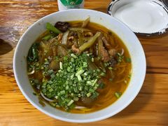 -越洋肖氏老米线(杨家坪店)