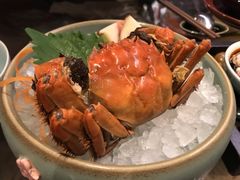 十年花雕醉湖蟹配无花果-湖滨28中餐厅·西湖宴·杭州君悦酒店