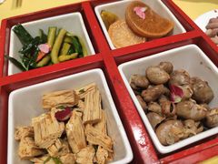 -鱼翅楼·津派砂锅鱼翅(水上公园店)