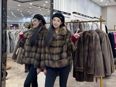 -肃宁华斯国际裘皮城