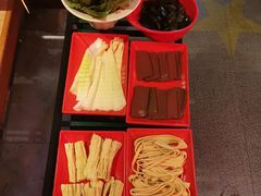 -季季红火锅(新建新城吾悦店)