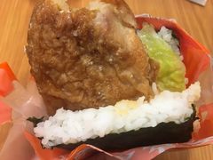 -全家便利店(杭州龙翔桥地铁站店)