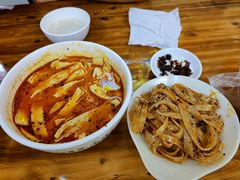-老鳯府豆花泡馍(第五大道店)