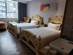 -南洋冠盛酒店(广州天河公园地铁站店)