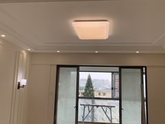 -百安居装修建材卖场(南山店)