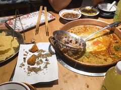 -洱火云南酸菜牛肉火锅(石景山当代商城店)