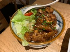 照烧鸡盖饭-初居食屋日式料理(万象城购物中心店)