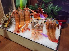-万岛日本料理铁板烧(万泰国际店)