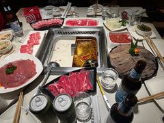 -海底捞火锅鲜切牛肉主题店(长寿路店)