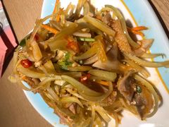 -街角等你.大连海鲜烧烤.经典铁板海鲜串(西安路店)