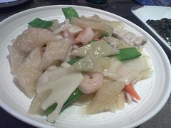 -闫府私房菜(恒隆店)