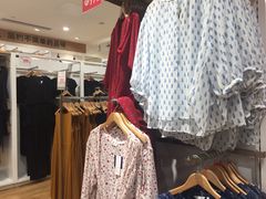 -优衣库(广州恒宝广场店)