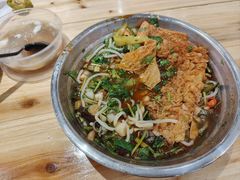 -柳州肥姨妈大骨螺蛳粉(曹路店)