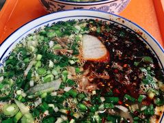 -吾穆勒蓬灰牛肉面·清真(北滨河中路店)
