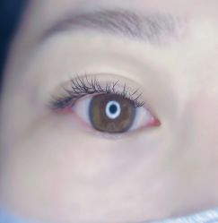 -花系美·美甲美睫精品店