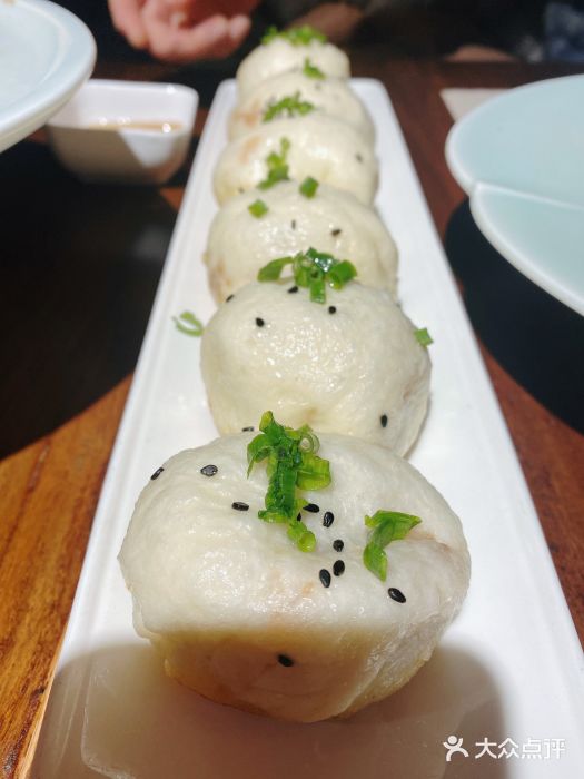 金枝玉叶上海人家食府(三里河店)上海生煎包图片