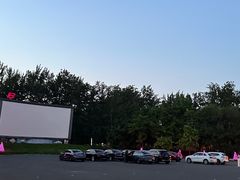 -枫花园汽车电影院(朝阳公园店)