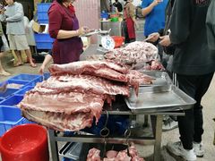 -标记美食新鲜猪杂(兴南大道店)